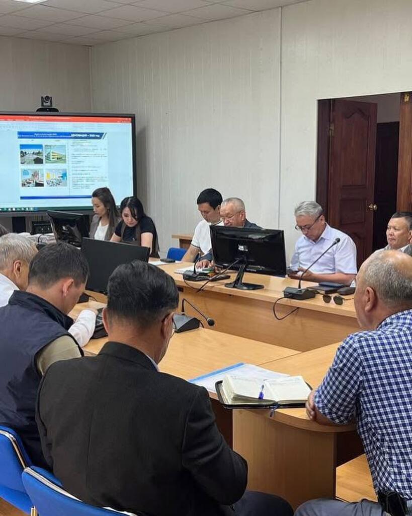🔧 Білім беру нысандарын жаңғырту: күрделі жөндеу жұмыстары талқыланды 2025–2027…